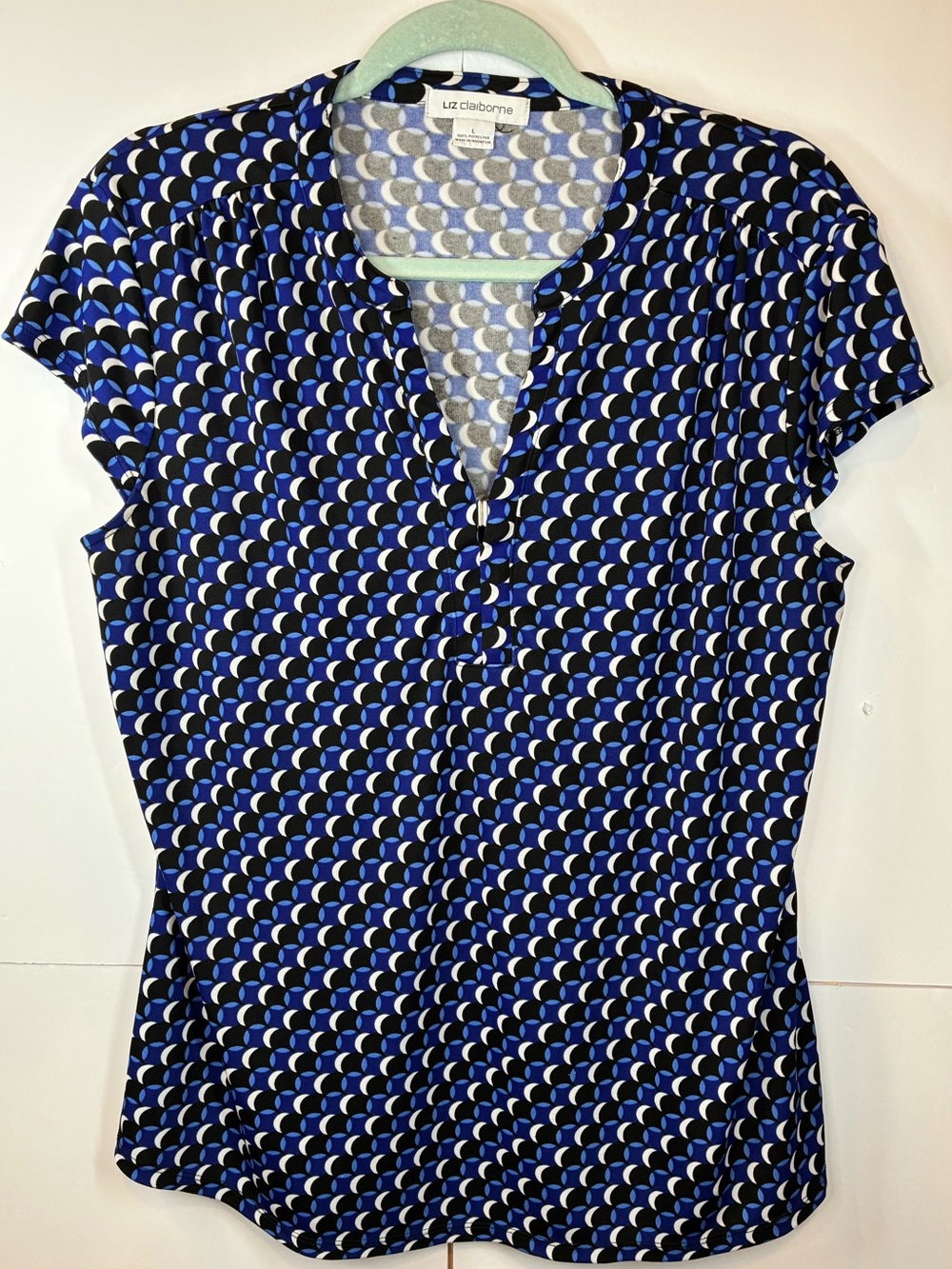 Liz Claiborne Blue Black Geometric Print Split Neck Blouse Size Large